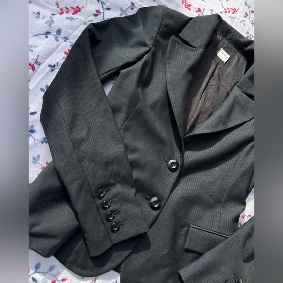 New Aritzia Babaton Blazer Jacket - Picture 3 of 11